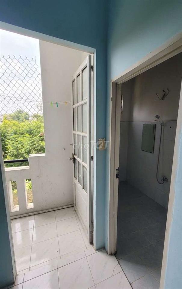 Bán căn hộ cc D2 Phú Lợi 76m2 căn góc 3 ban công 2pn