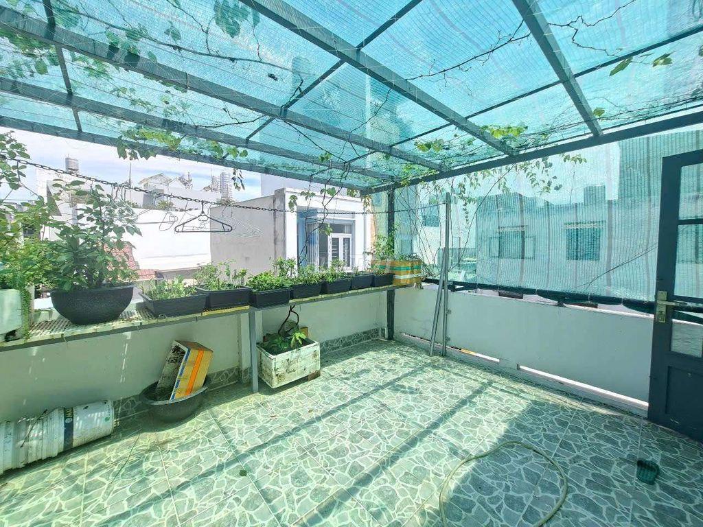 Hiếm Tân Bình - Ngang 5m - 50m2 - 3 tầng - Nhà còn mới - 5 tỷ - 