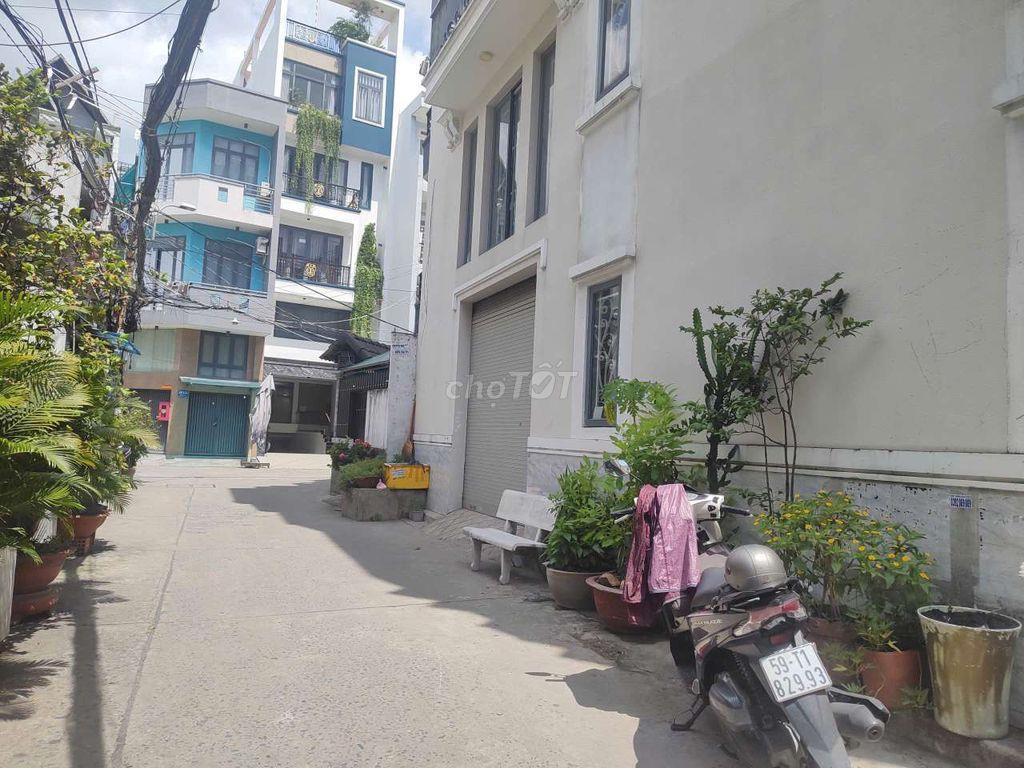 Nhà 2 mặt hẻm ngay Emart 2 P.14 Gò Vấp - 5x14m - 5 tầng - chỉ 7 tỷ