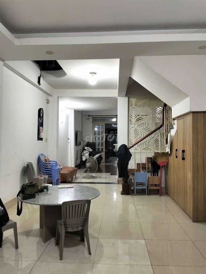 Hẻm xe hơi thông Gần CV Làng Hoa P.9 Gò Vấp - 4.5x24m -5 tầng- 10.9 tỷ
