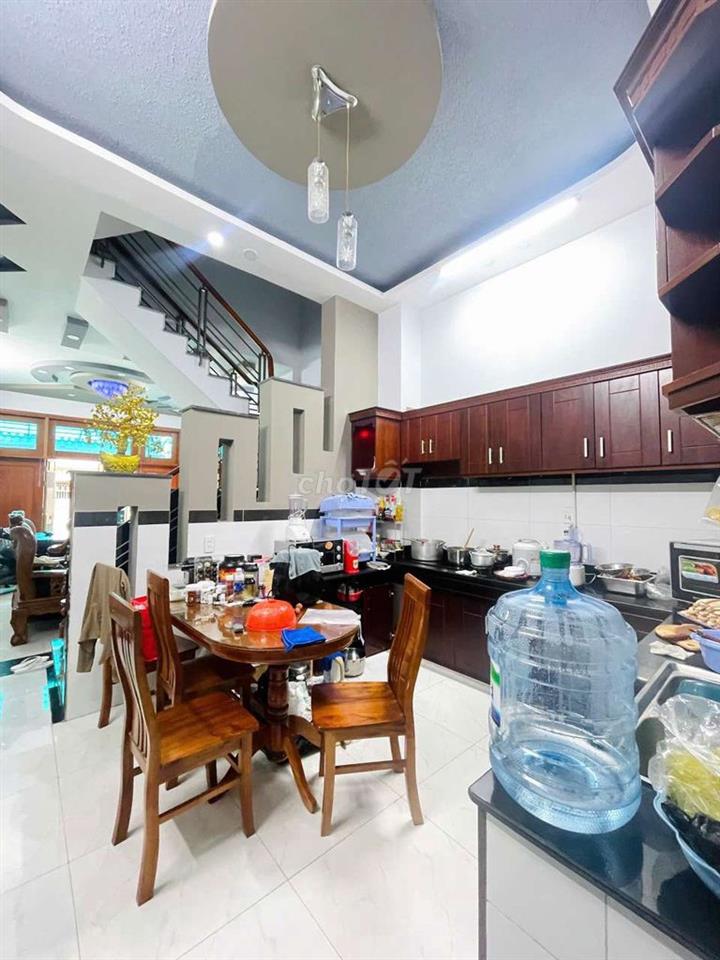 Hẻm xe hơi khu đồng bộ 1 sẹc ngay Emart P.14 Gò Vấp - 56m2 - 5 tầng