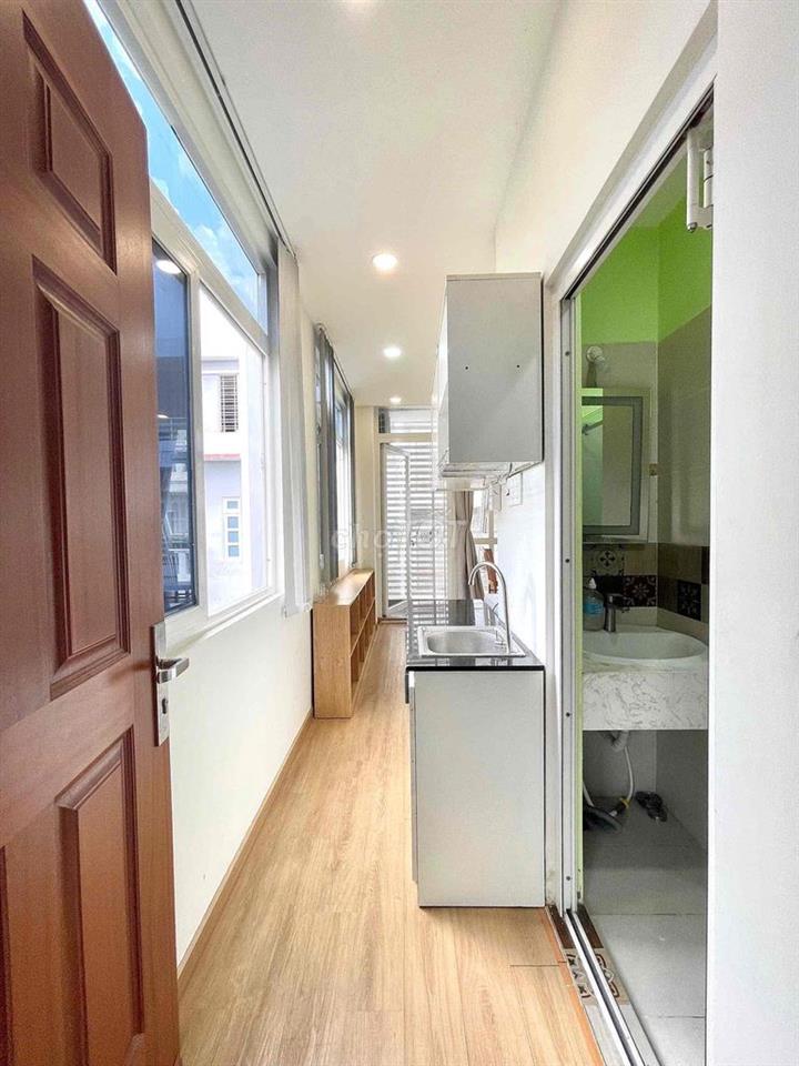 CĂN HỘ STUDIO CÓ BANCOL THOÁNG MÁT_ GẦN KHU SÂN BAY TSN.🏡