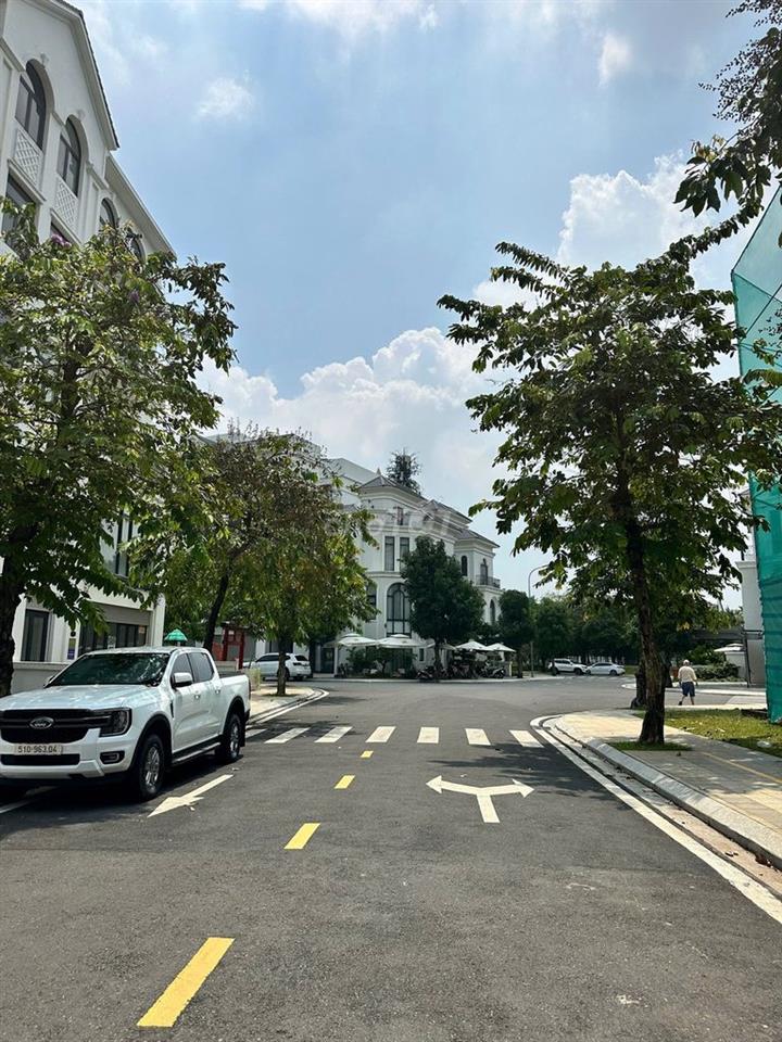 CHO THUÊ NHÀ PHỐ  THE MANHATTAN – T16 5 TẦNG VỊ TRÍ KINH DOANH ĐẸP