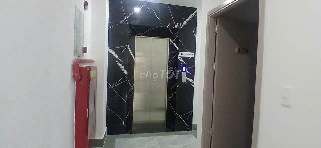 CHO THUÊ NHÀ 5 TẦNG VINHOMES – 9 PHÒNG, CÓ THANG MÁY 35 TRIỆU/THÁNG