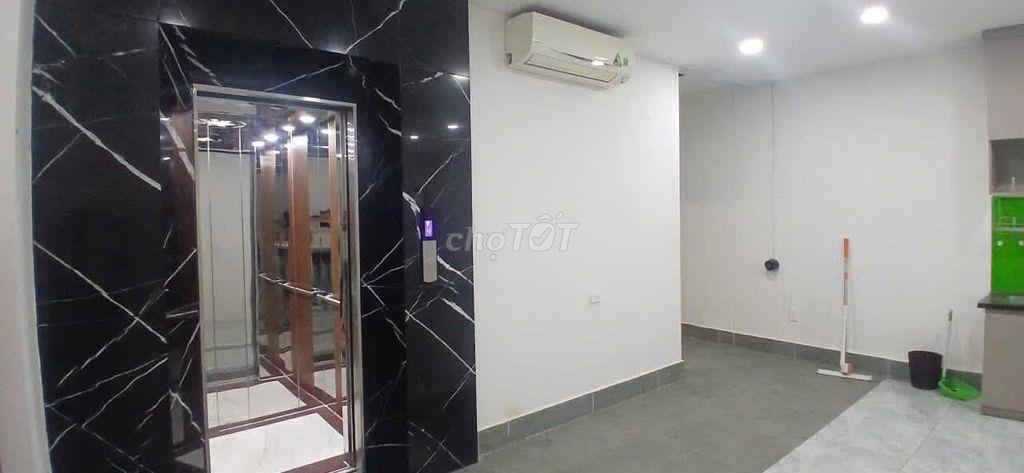 CHO THUÊ NHÀ 5 TẦNG VINHOMES – 9 PHÒNG, CÓ THANG MÁY 35 TRIỆU/THÁNG