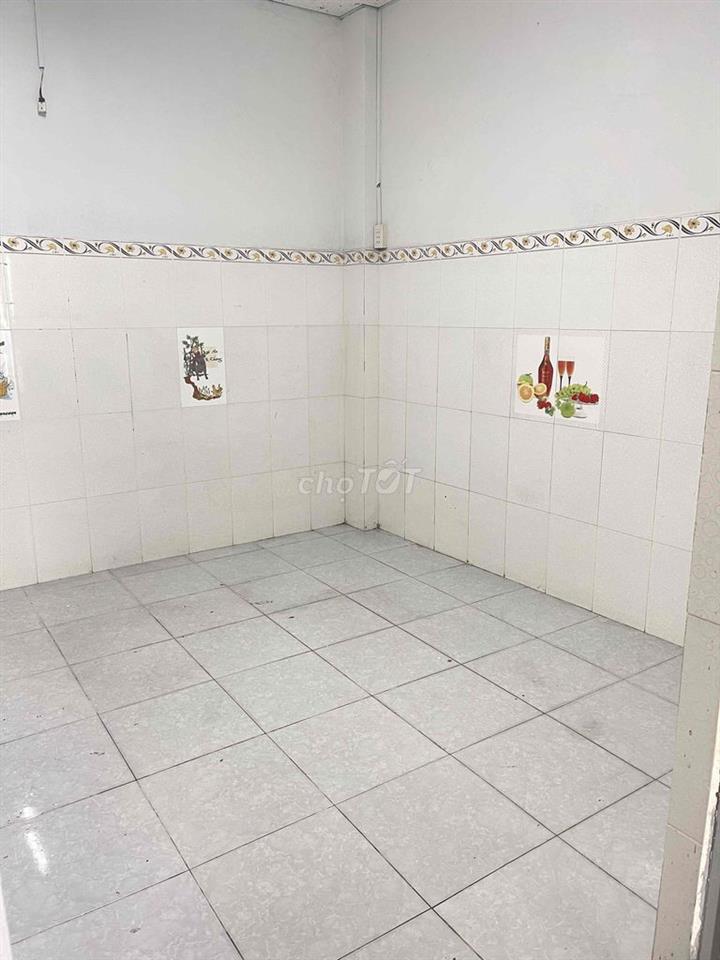 Cho thuê nhà mặt tiền gần Suối Tiên , gần bệnh biện Ung Bướu .