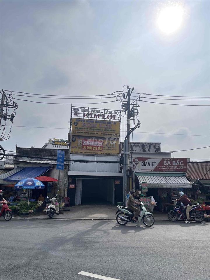 Bán nhà mặt tiền khu vực Suối Tiên , Bệnh Viện Ung Bướu