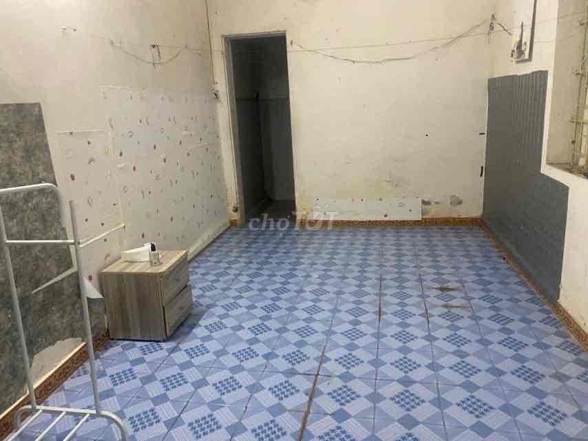 cho thuê nhà chính chủ 4 phòng ngủ điện nước giá dân