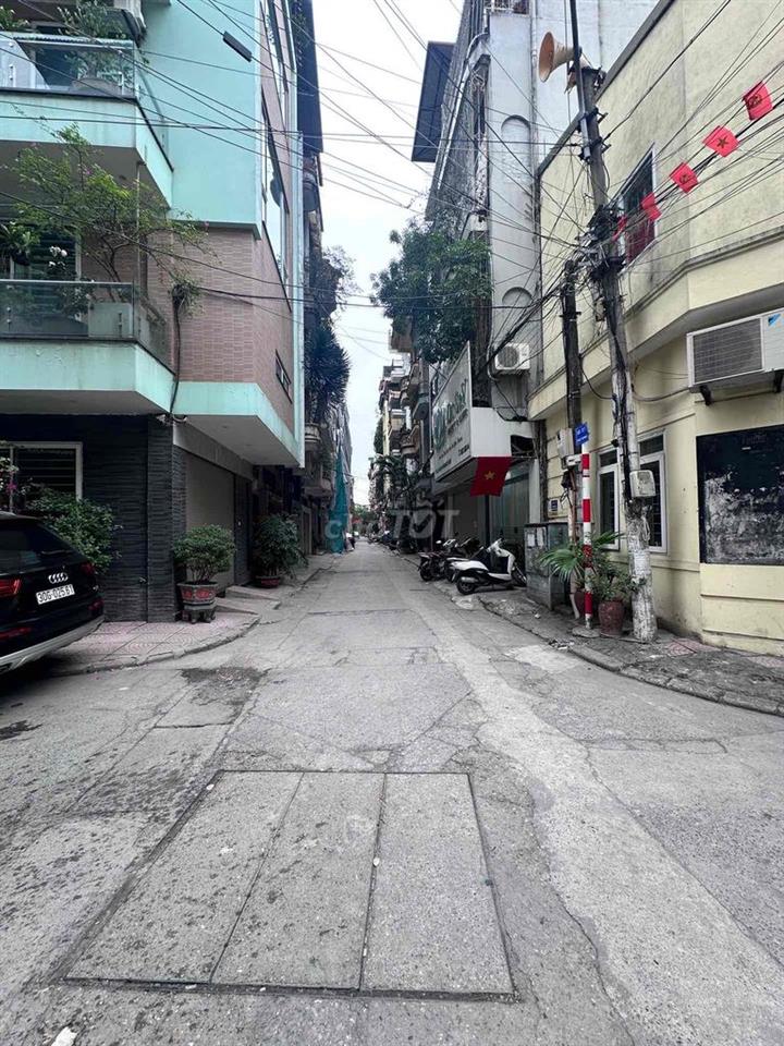 SIÊU PHẨM NHÀ PHỐ HAI BÀ TRƯNG - KHU PHÂN LÔ CÁN BỘ - DÂN TRÍ CAO - VỈ