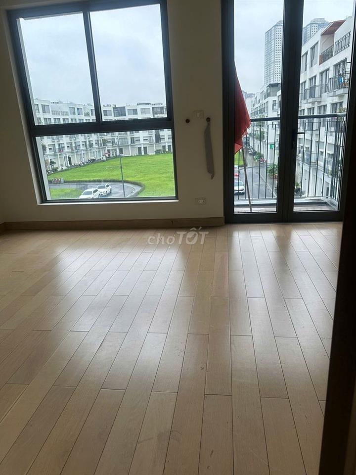 Chính chủ cho thuê shophouse The Manor Central Park Nguyễn Xiển