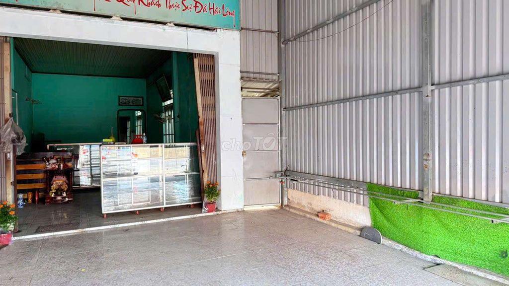 hoà lợi, bến Cát, Bình Dương ( đối diện CA p. Hoà Lợi)