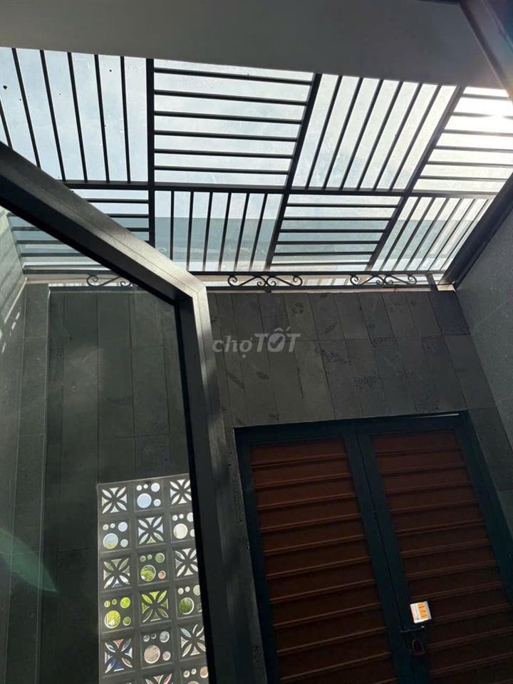 Chủ cần tiền đi định cư Mỹ cần bán gấp nhà Long An