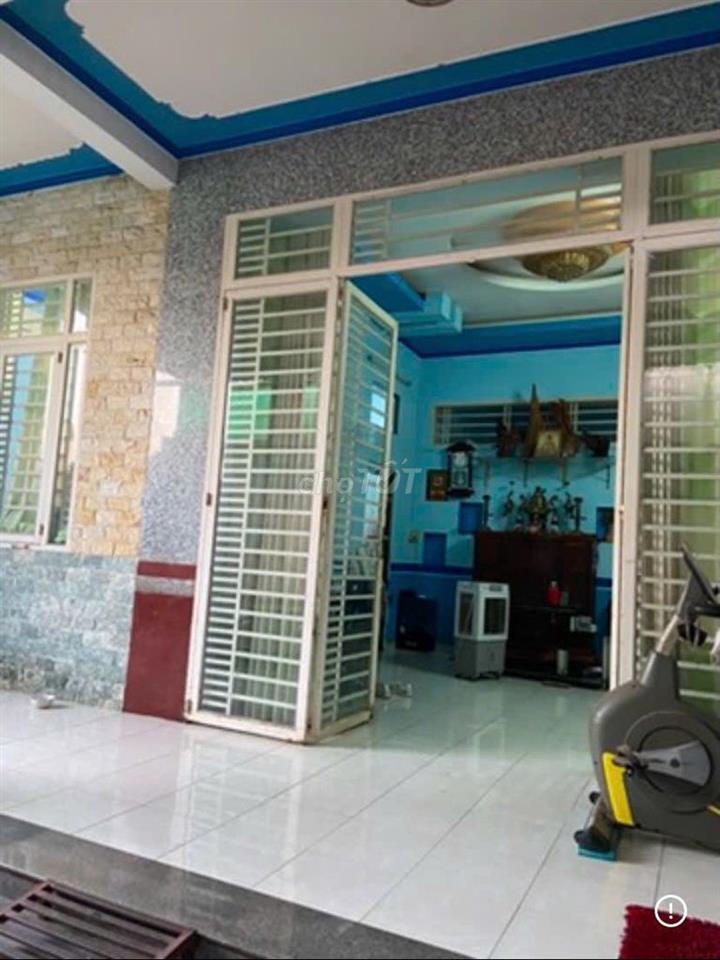 Nhà ở kiêng cố