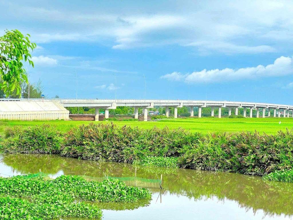 Bán đất mặt tiền công viên Tịnh Hoà full thổ cư