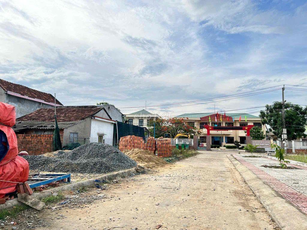 Bán đất mặt tiền công viên Tịnh Hoà full thổ cư
