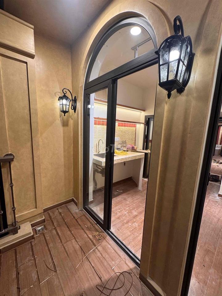 🏠 PHÒNG MỚI XÂY – BẾP RIÊNG, WC RIÊNG – PHAN XÍCH LONG