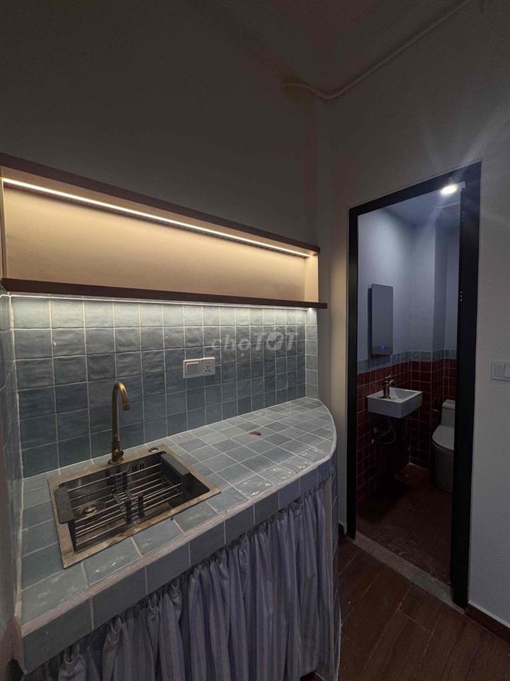 🏠 PHÒNG MỚI XÂY – BẾP RIÊNG, WC RIÊNG – PHAN XÍCH LONG