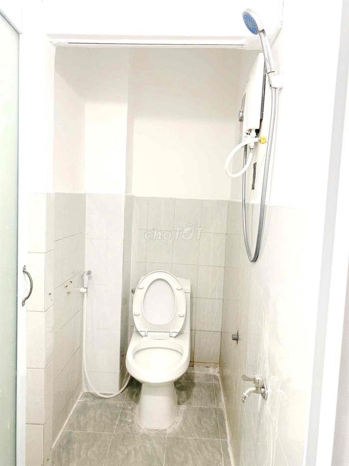 Cần cho thuê phòng hẻm xe tải Tô Hiến Thành 20m2 funl nội thất . BigC