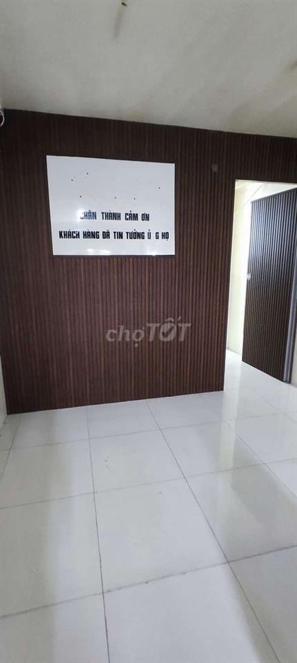 Cho thuê nhà mặt tiền dg quang trung