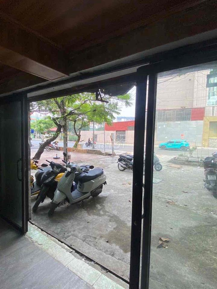 CHÍNH CHỦ CHO THUÊ NHÀ MẶT PHỐ NGỌC KHÁNH TIỆN VỪA Ở VỪA KD ĐA DẠNG