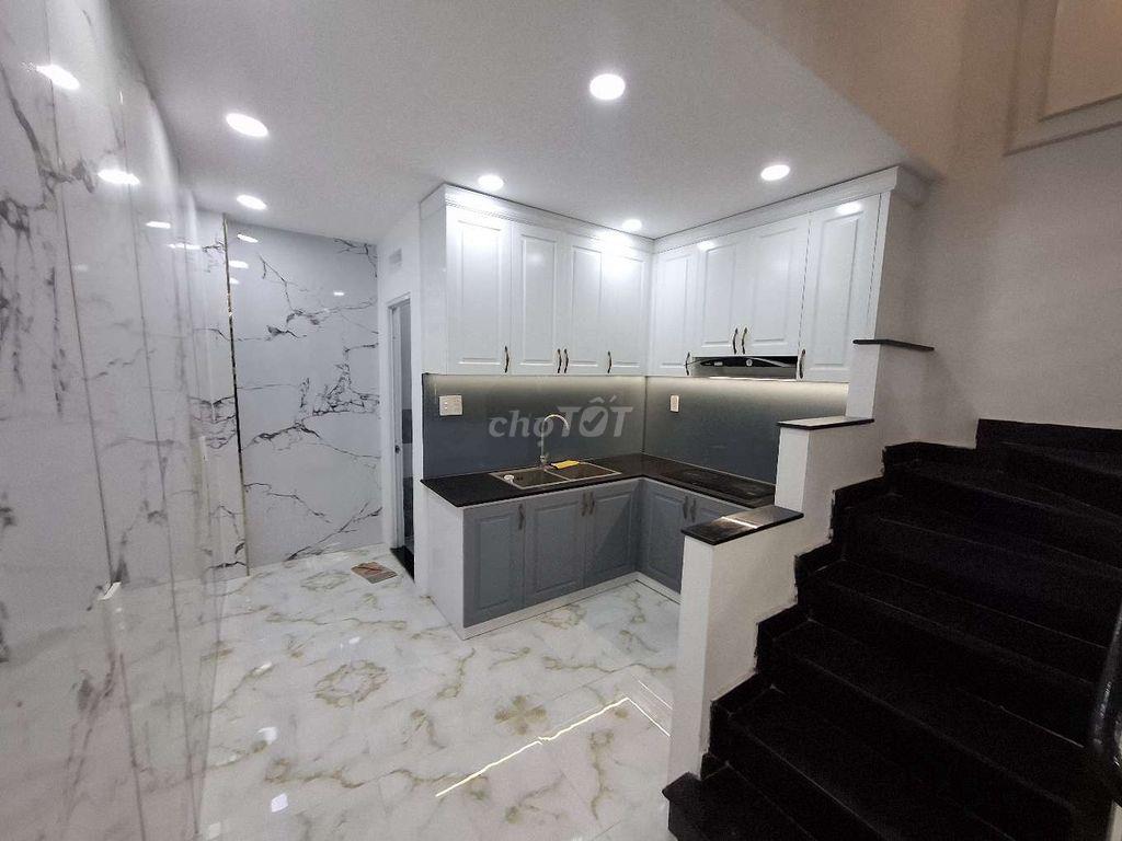 🔥 4,86 TỶ – NHÀ ĐẸP 3 TẦNG 4PN – Q7, CHỈ 30M RA HẺM Ô TÔ