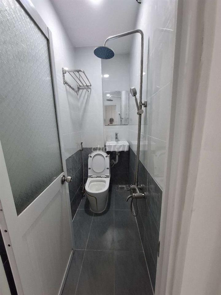 🔥 4,86 TỶ – NHÀ ĐẸP 3 TẦNG 4PN – Q7, CHỈ 30M RA HẺM Ô TÔ