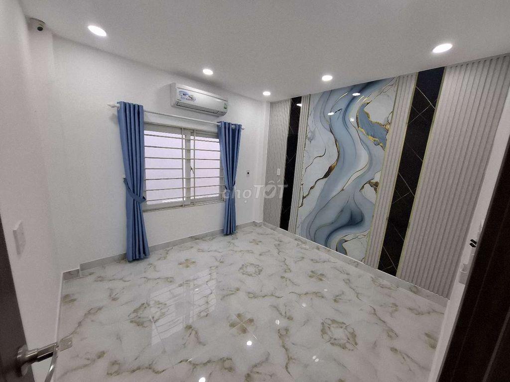 🔥 4,86 TỶ – NHÀ ĐẸP 3 TẦNG 4PN – Q7, CHỈ 30M RA HẺM Ô TÔ