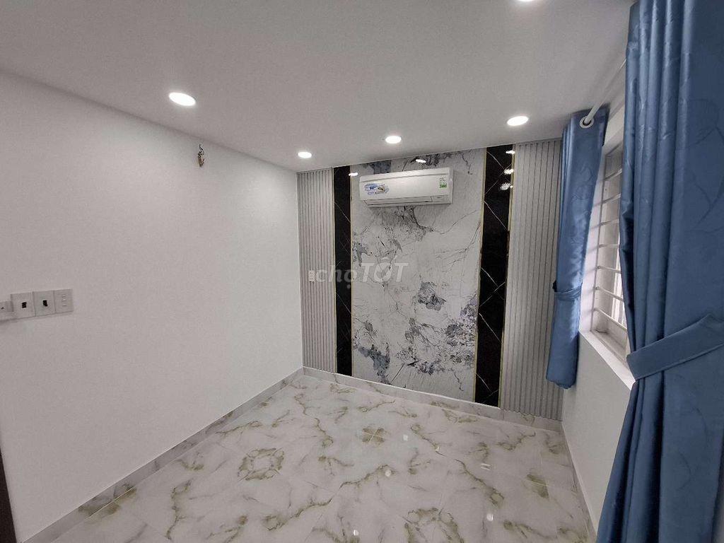 🔥 4,86 TỶ – NHÀ ĐẸP 3 TẦNG 4PN – Q7, CHỈ 30M RA HẺM Ô TÔ