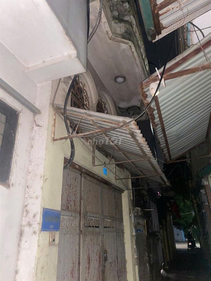 bán Đất tặng nhà khu Ngô Quyền