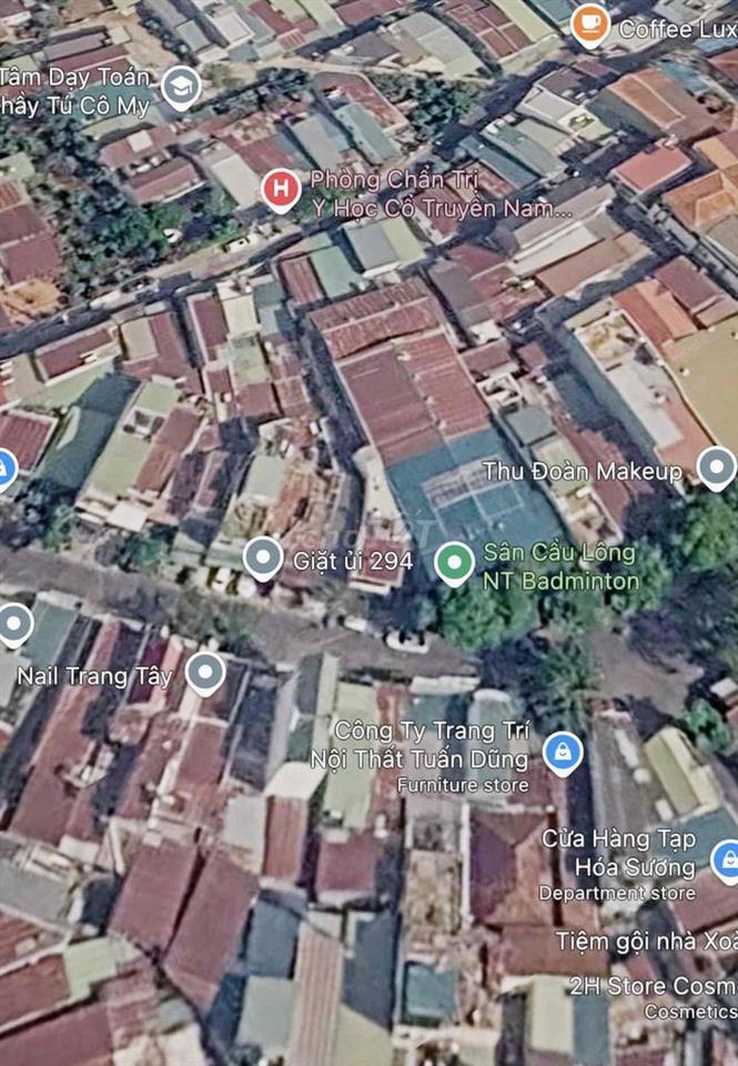 MT kinh doanh phố củ trần phú