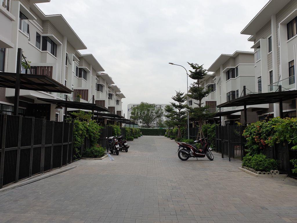 CHDV đẹp Mizuki Park, cao cấp, giáp Q7,5,8, Tr. Sơn. Có xạc xe điện