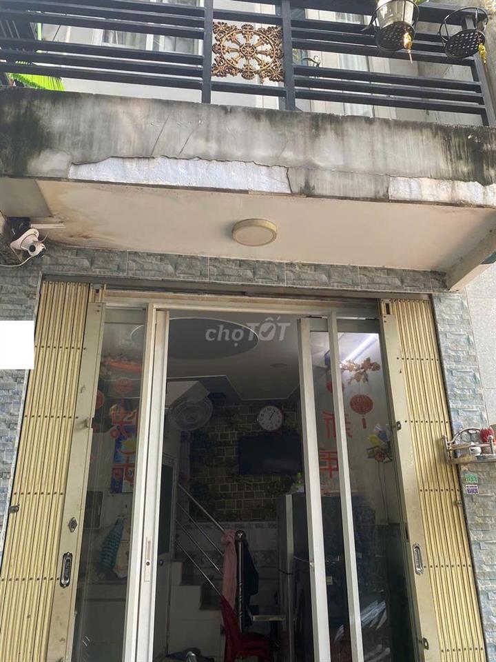 Cần bán nhà chính chủ P12 Q6