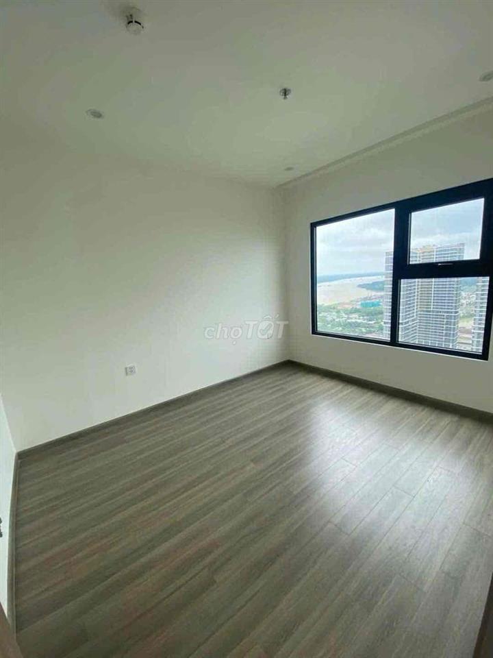 Bán căn 2PN, 59m2, số nhà đẹp, vinhomes grand park
