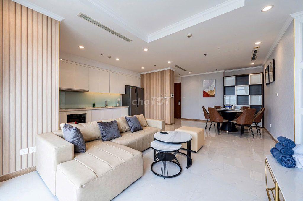 Tôi bán CH 52m2/2 tỷ1 (2pn) SHR,Đẹp,vay 70% .Hoàng Văn Thủ