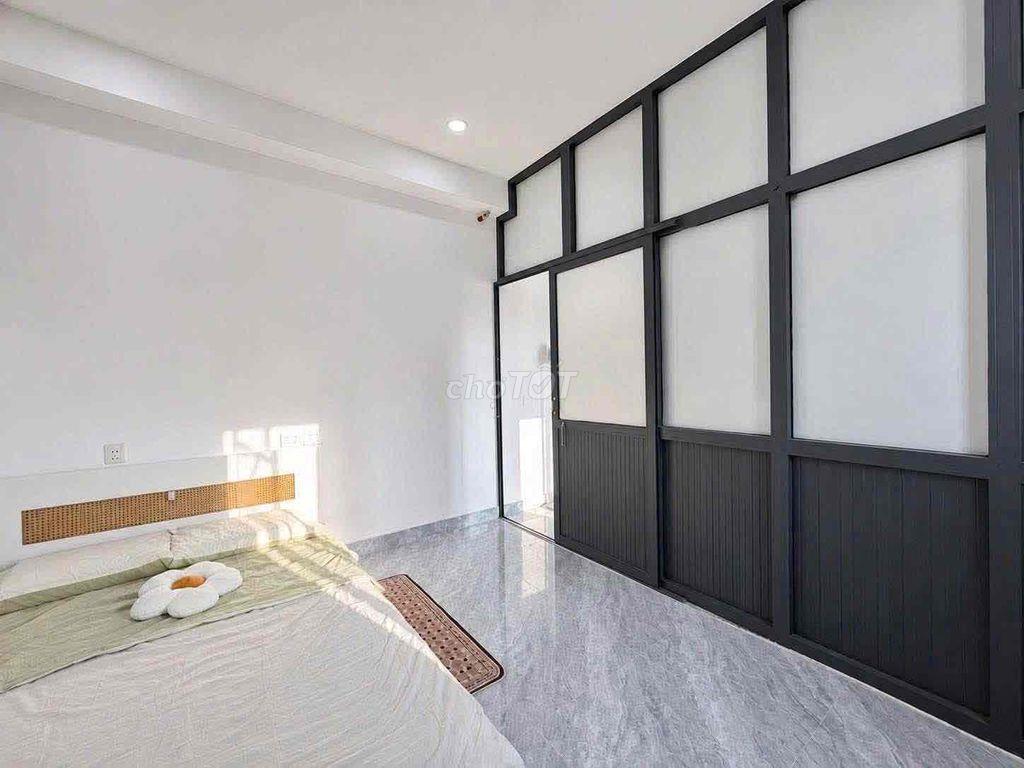 1 phong ngủ tach bep