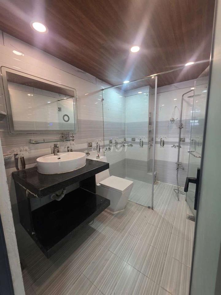 bán nhà đã có sổ ở Hóc Môn 500tr gần trường Nguyễn Hồng Đào