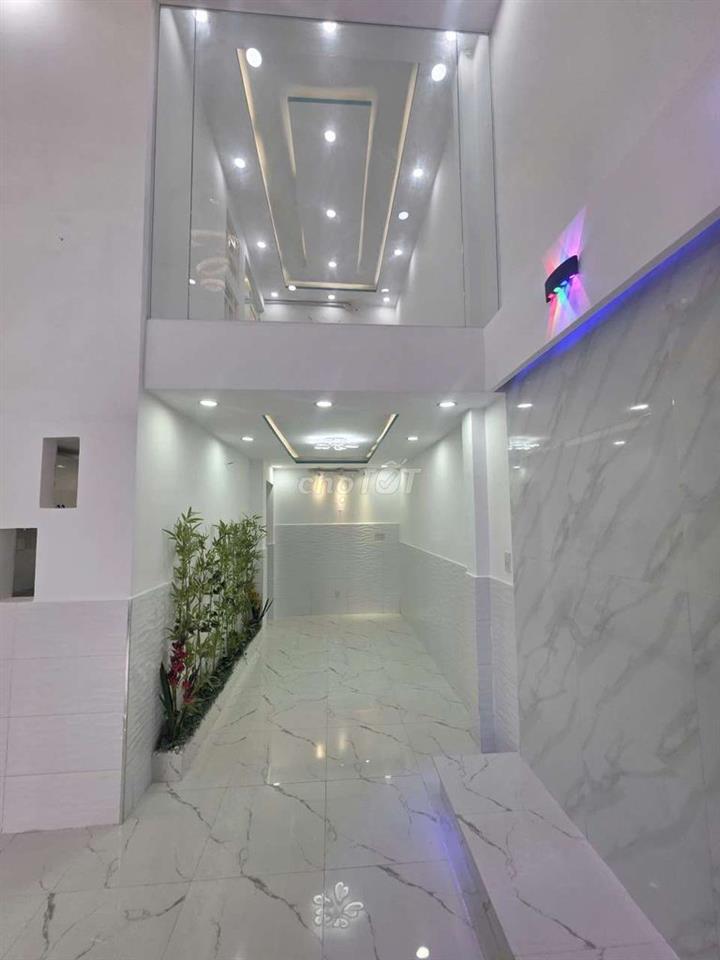 bán nhà đã có sổ ở Hóc Môn 500tr gần trường Nguyễn Hồng Đào