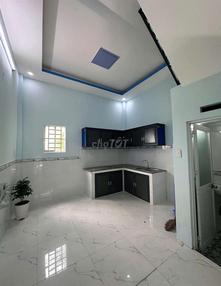 Bán lại nhà chính chủ Bình Chánh 465tr có sổ, vừa mới sơn sửa xong