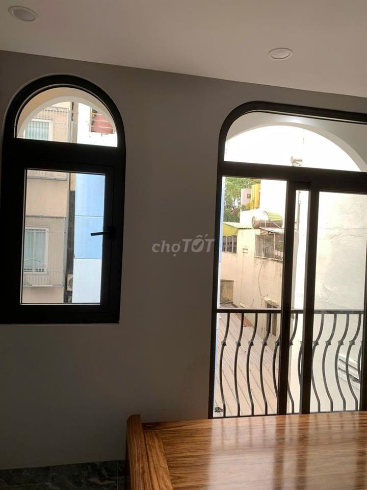 CHÍNH CHỦ CHO NỮ THUÊ TRỌ: TẦNG 1 & TẦNG 2  – 5.5 TR/TẦNG
