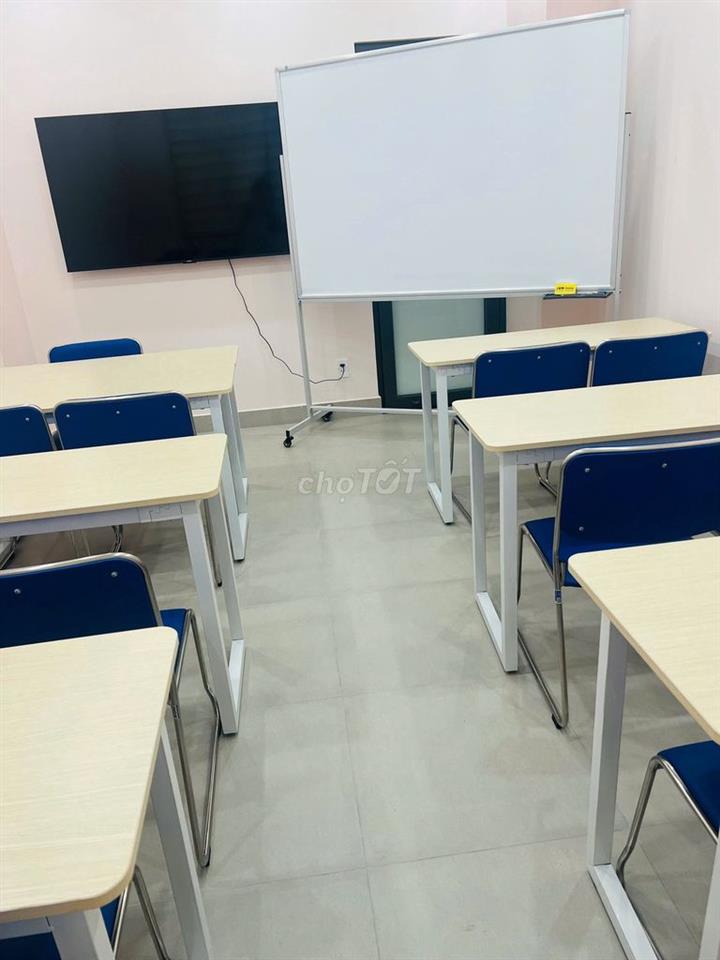 Phòng học lớp học văn phòng chia sẻ