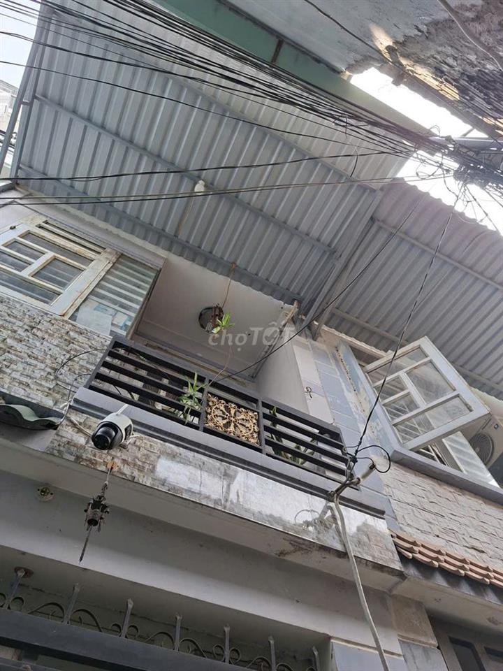 Bán nhà đúc 2 tấm HT17 Hiệp Thành Quận 12 - 3PN -3WC- 1 sân phơi 72m2