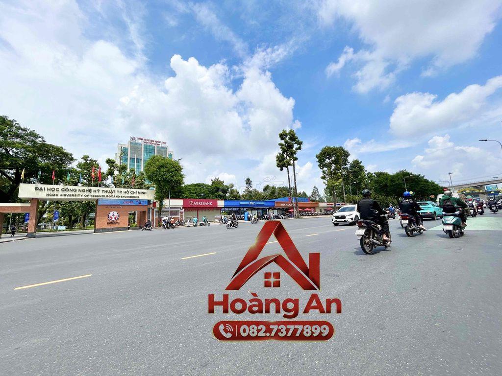 SỐC – CHÍNH CHỦ – NHỈNH 2 TỶ ~ 75M² SÀN – 3 TẦNG – GẦN Ngã tư Thủ Đức