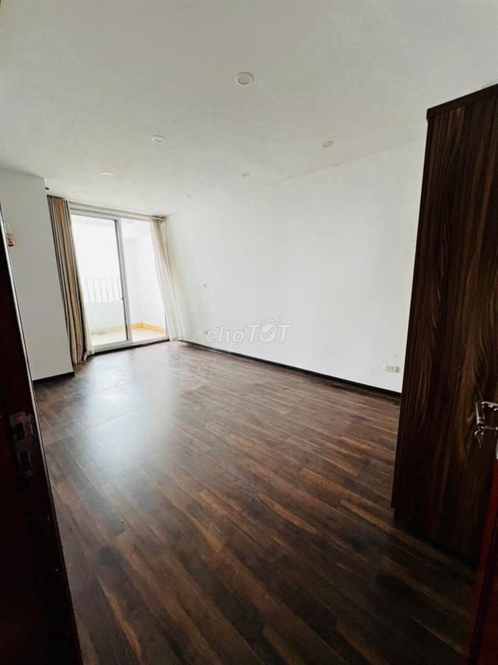 CHÍNH CHỦ BÁN NHÀ TÂY HỒ - CHỈ 7,2TỶ - NỘI THẤT MỚI ĐẸP, SẴN DÒNG TIỀN