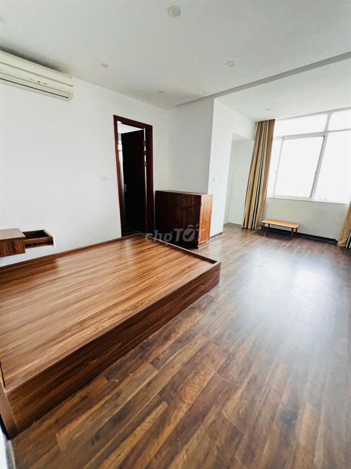 CHÍNH CHỦ BÁN NHÀ TÂY HỒ - CHỈ 7,2TỶ - NỘI THẤT MỚI ĐẸP, SẴN DÒNG TIỀN