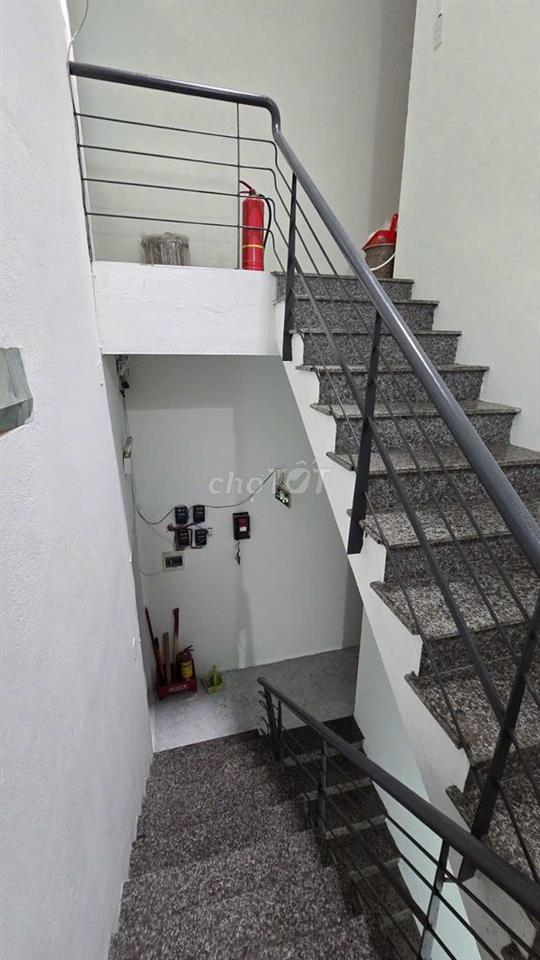 Bán nhà MT 3 tầng đường 7m5 vừa ở kết hợp cho thuê