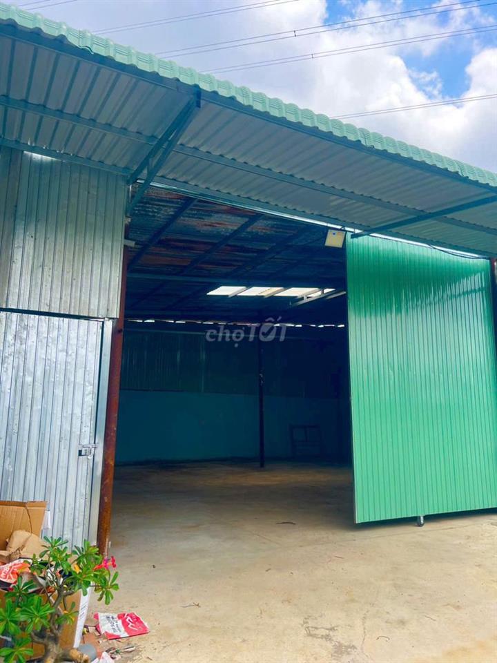 Cho thuê xưởng giá rẻ lâu dài 