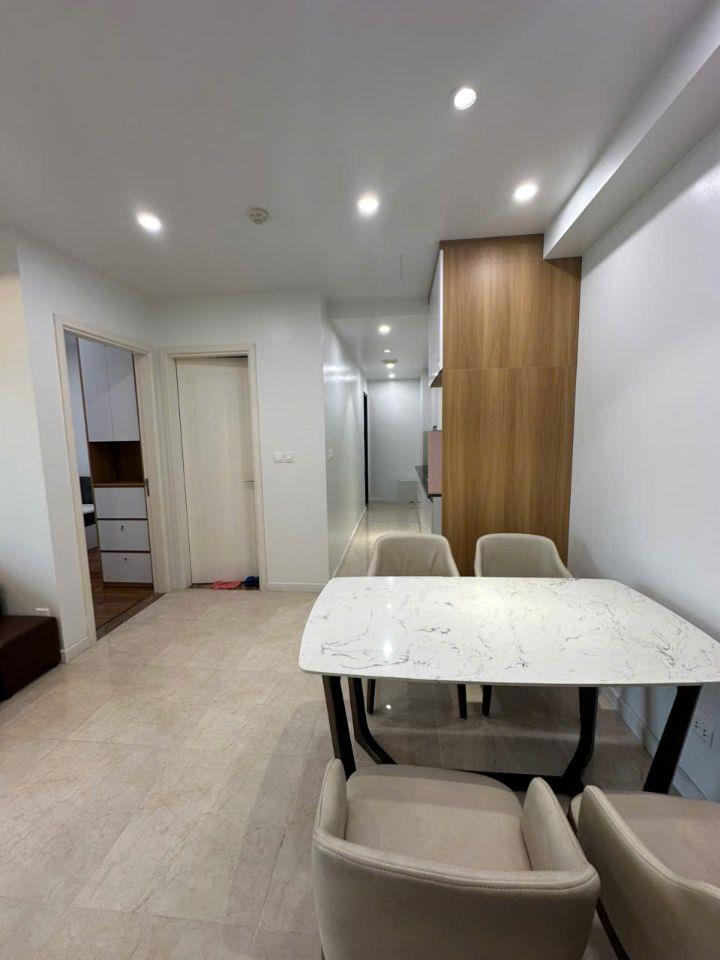 Mở cửa đón VIEW HỒ tại Vinhomes D’Capitale C7 - 2PN 82m² zá chỉ 7,7 tỷ
