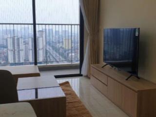 View hồ thoáng đãng - 2PN 80m2 tại Vinhomes D’Capitale - 8 tỷ