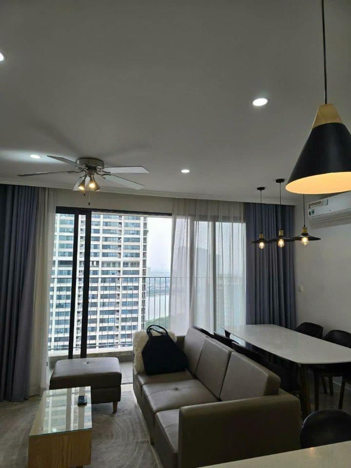 View phố đắt giá - 3PN Vinhomes D’Capitale 93m2 - full đồ