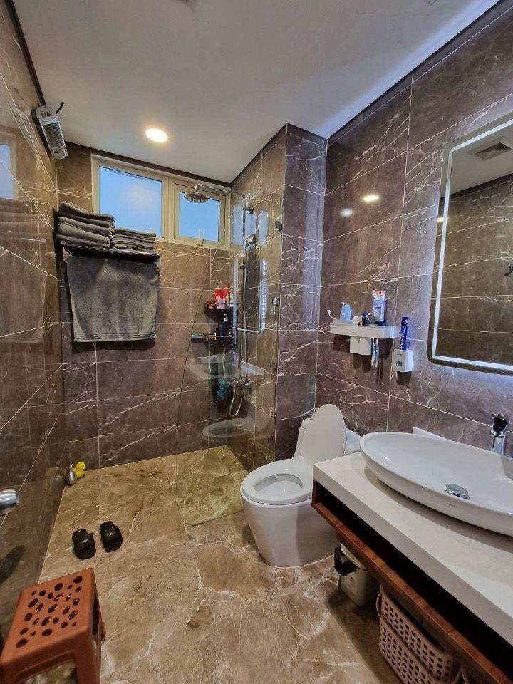 Không cần sửa thêm - 3PN Ecolife Capitol 103m² - full đồ xịn